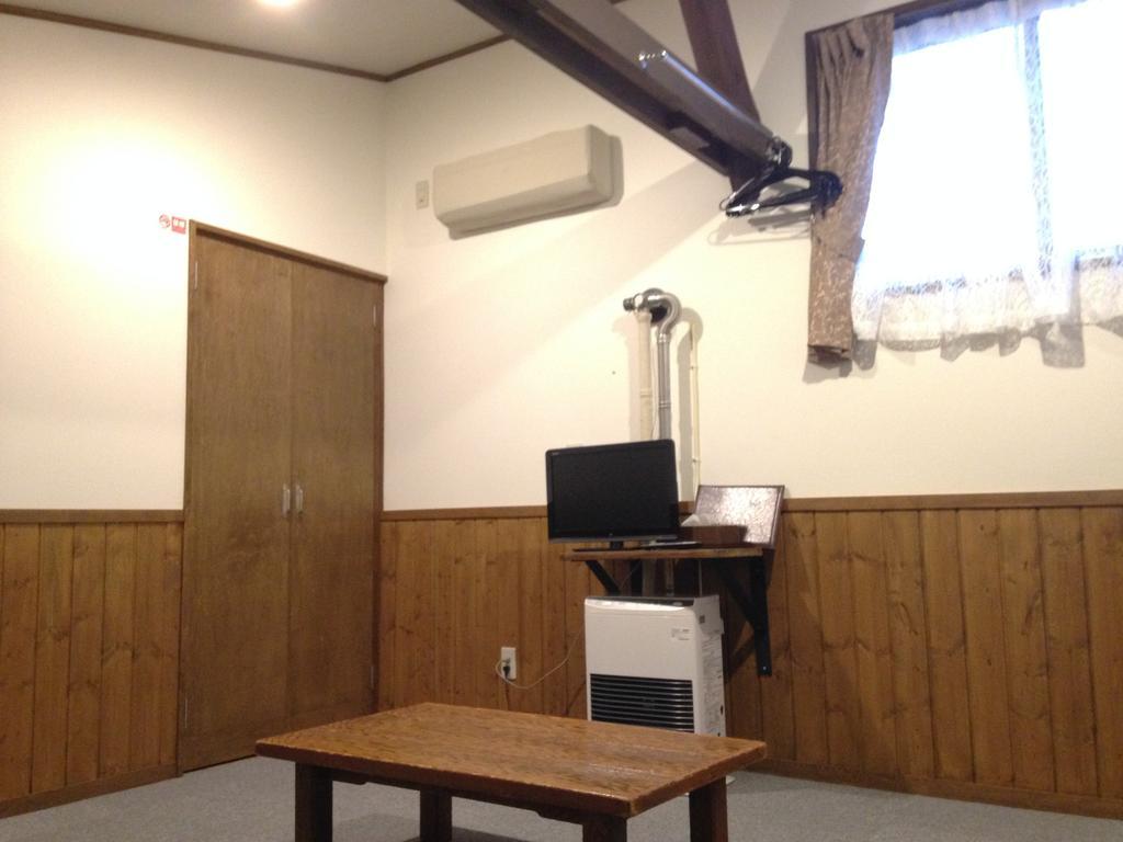 Community House Tyrolien 호텔 하쿠바 외부 사진