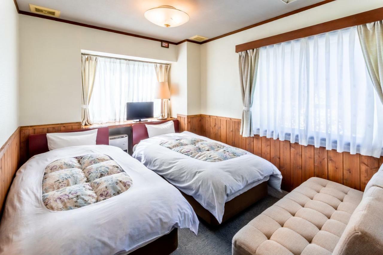 Community House Tyrolien 호텔 하쿠바 외부 사진